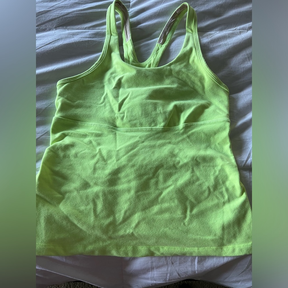 Lululemon tank